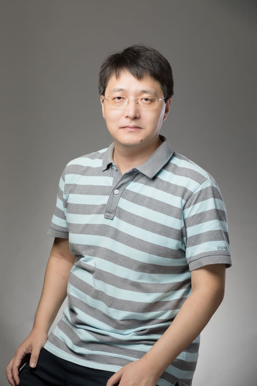乐动平台·（中国）官方网站创新论坛第九百五十七讲：Searching New Phenomenon in Uniformly Hyperbolic Systems