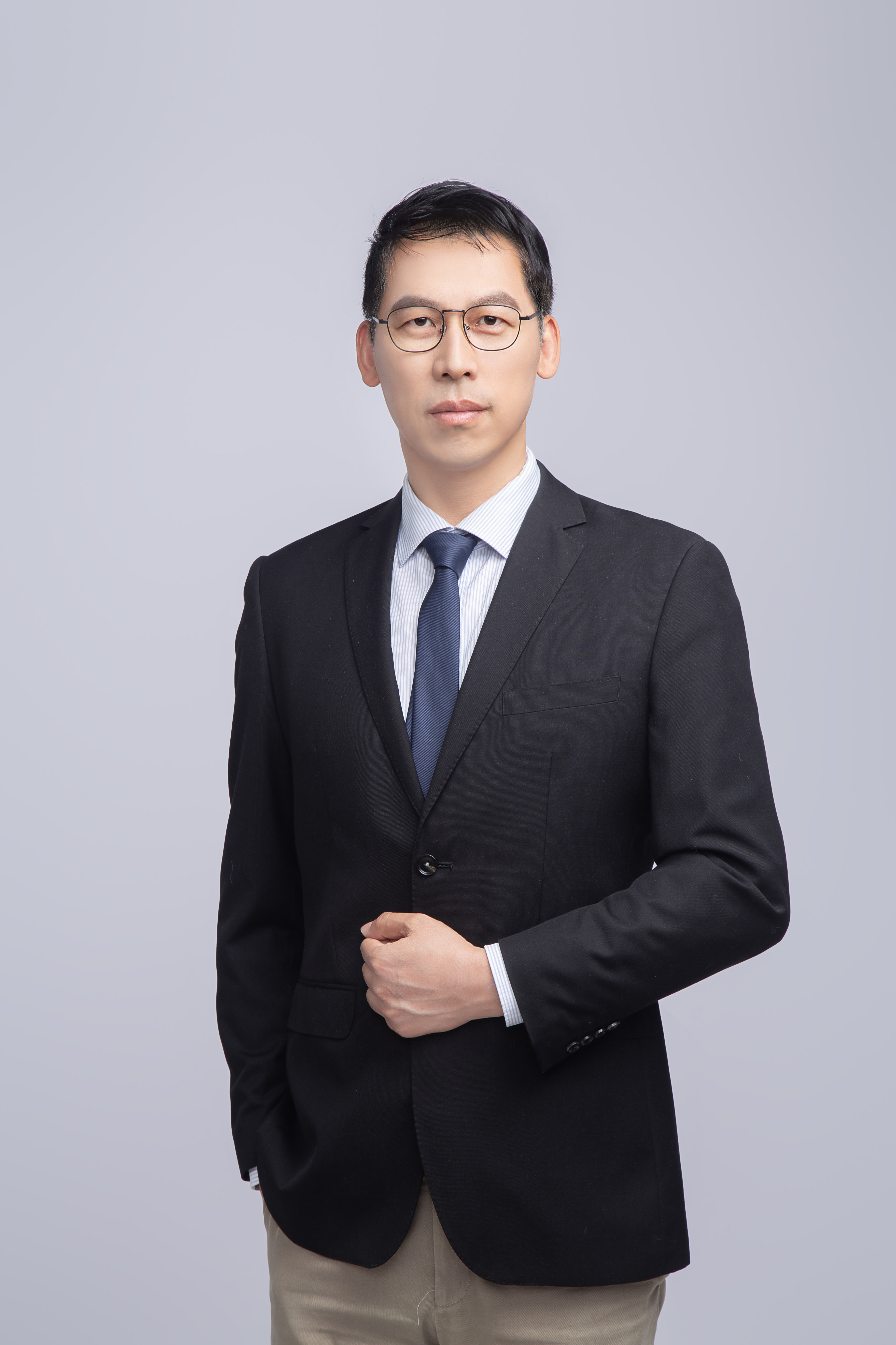 乐动平台·（中国）官方网站创新论坛第一千二百四十三讲暨120周年校庆年系列活动：臭氧污染的生态环境效应：进展与展望