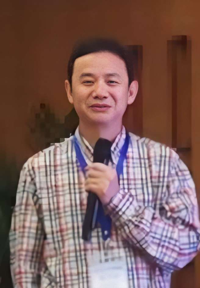 乐动平台·（中国）官方网站创新论坛第九百五十四讲： Entropy and Emergency of topological Dynamical Systems 