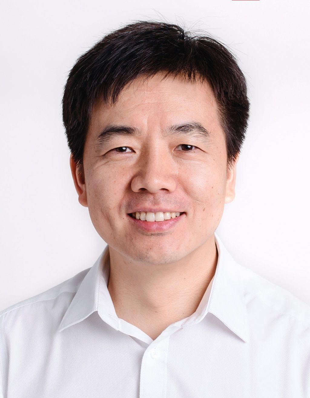乐动平台·（中国）官方网站创新论坛第七百零六讲（“弘扬爱国奋斗精神、建功立业新时代”系列活动)：PerovLight: Perovskite Materials for Emergent Nanophotonics and Polaritonics